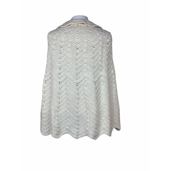 Vintage Handmade Crochet Knit Ivory Boho Poncho Button Down Ladies MED Hippie 70 - Picture 3 of 8